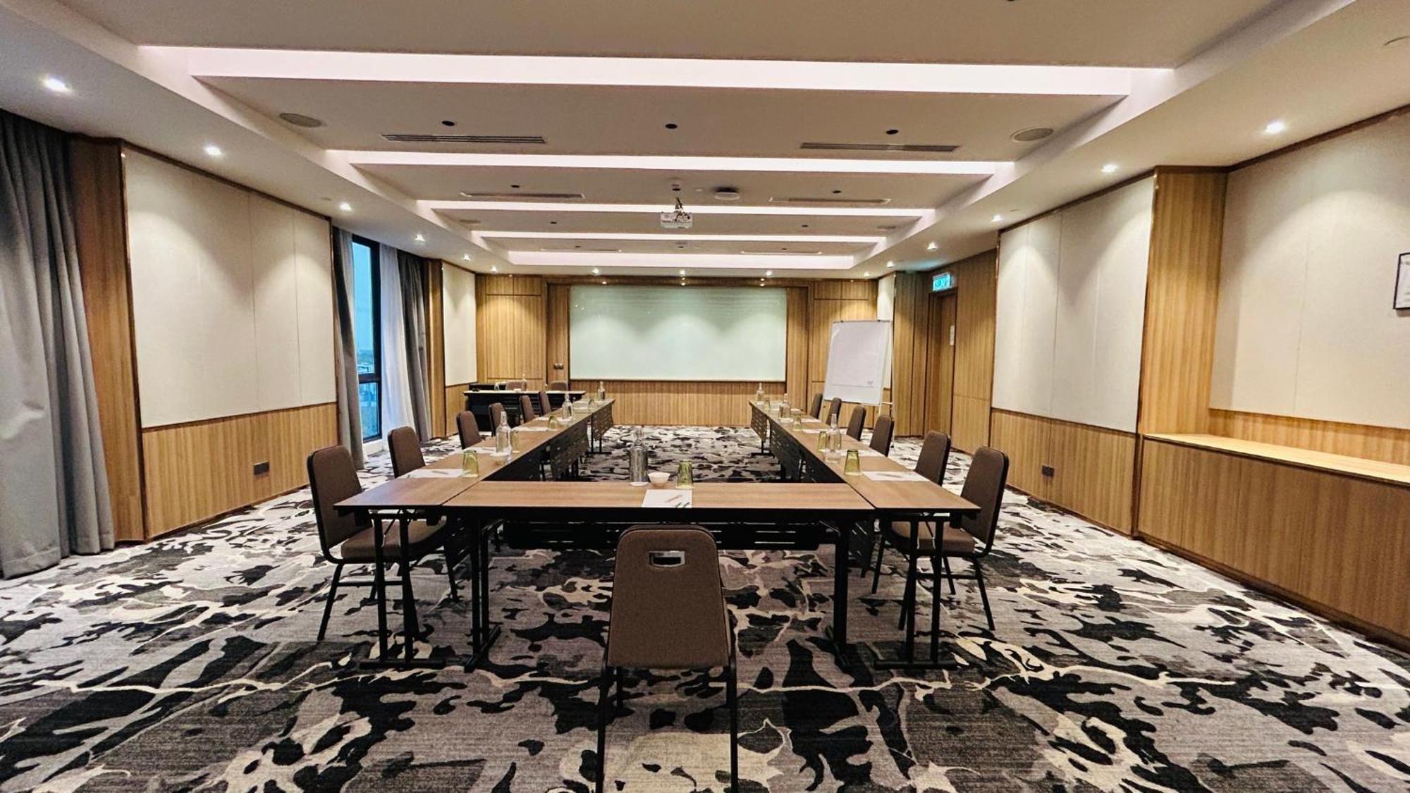 Holiday Inn Sepang - Airport 外观 照片